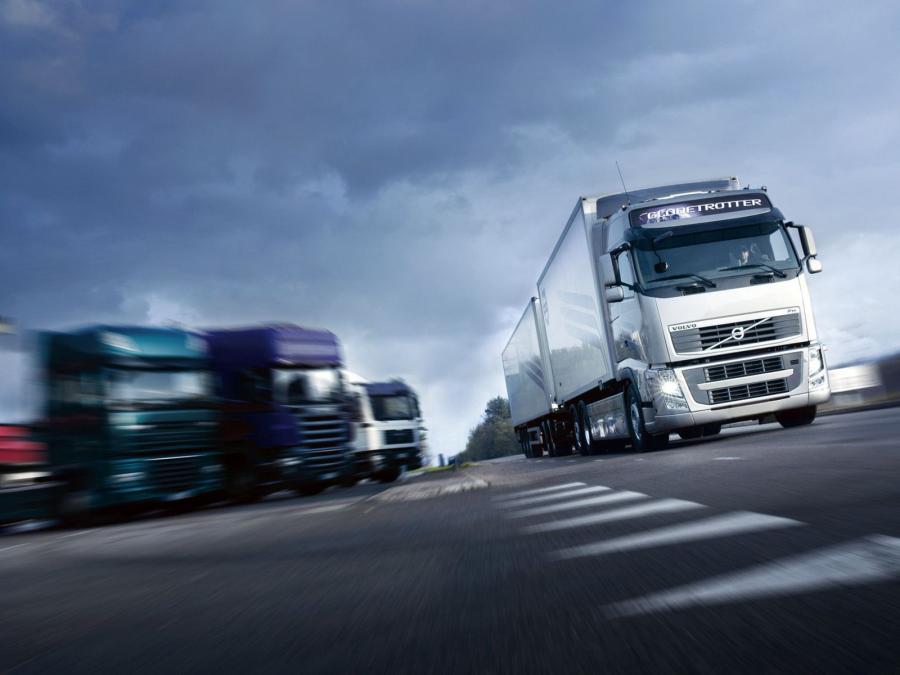  Volvo FH 580 6x2 2008 года  (фото 1 из 3)